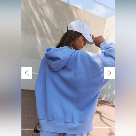 Free People Sprint To The Finish Hoodie Large Color: Blueberry NWT - Picture 3 of 6